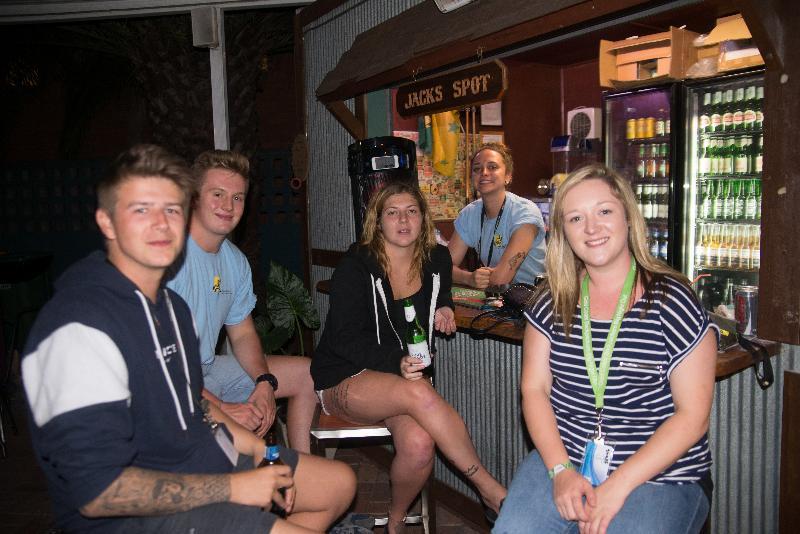 Hostel Aquarius Gold Coast Zewnętrze zdjęcie